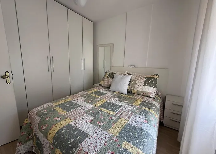 Modern&great Location With Parking Space In J Lindóia